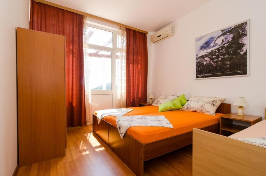 Apartments Mamma Mia Mlini Exterior photo